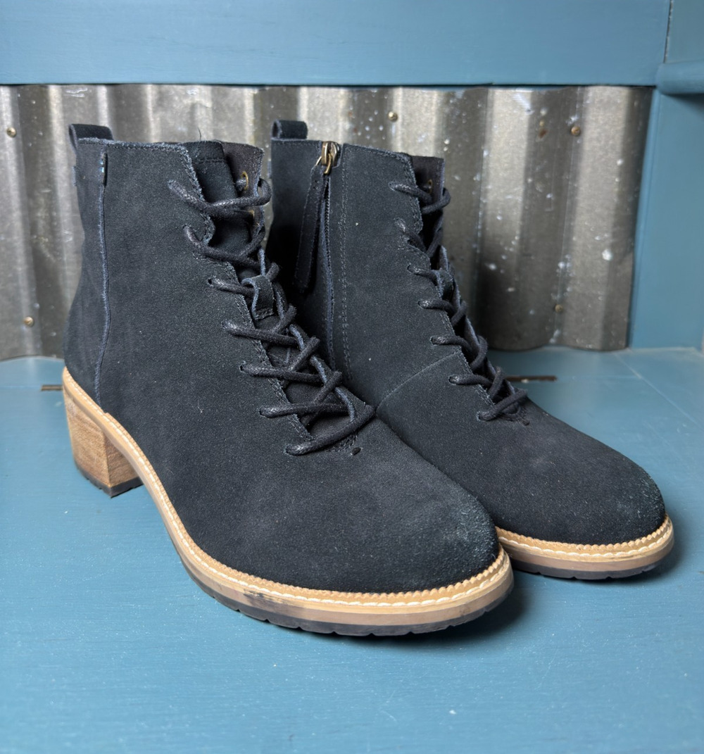 TOMS Finn Black Suede Lace-Up Ankle Boots Booties Block Heel Side Zip Womens 8